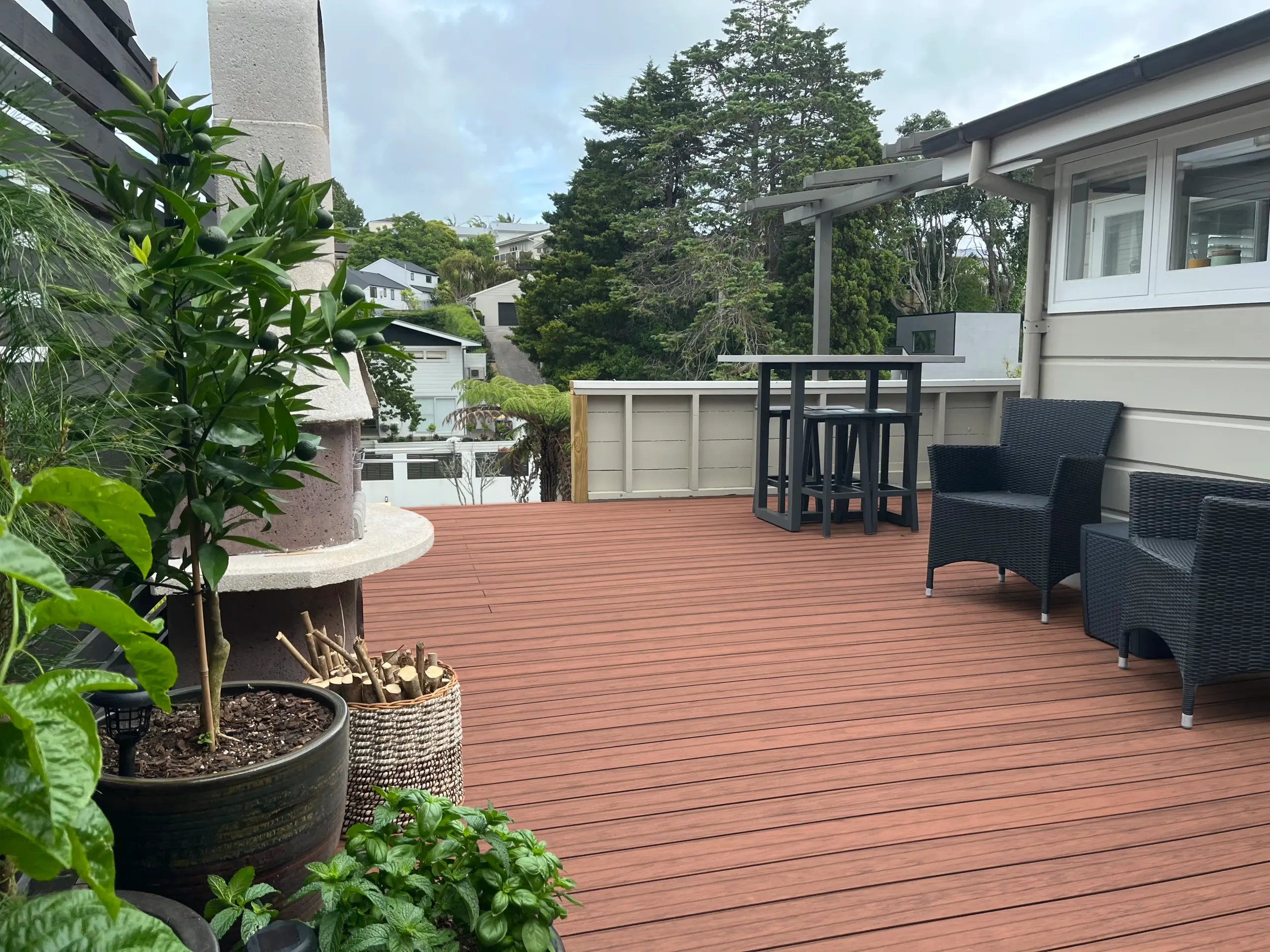 Cedar Brown Grooved - Deck 2