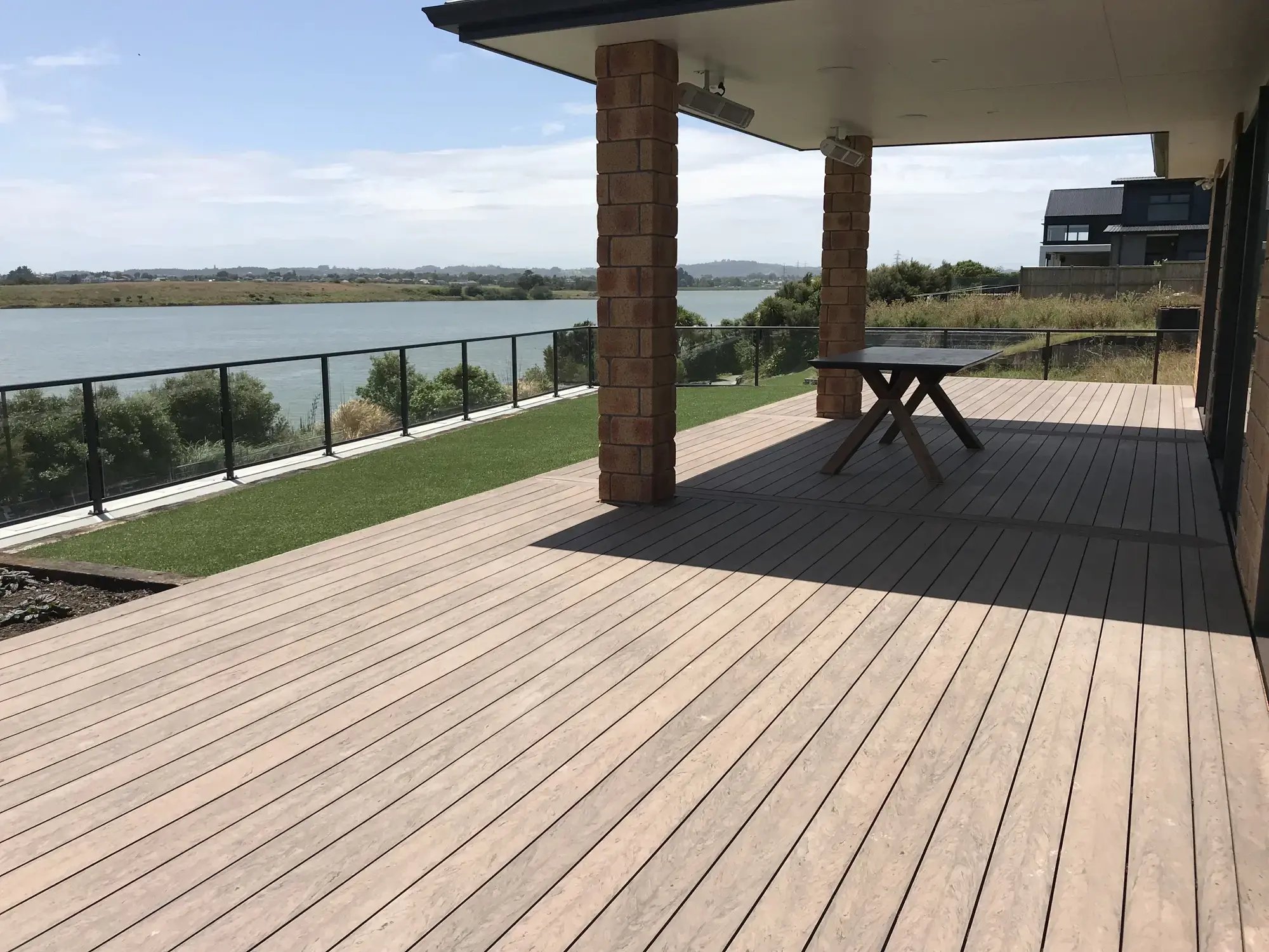 csm_Decking_20_47465cab9f