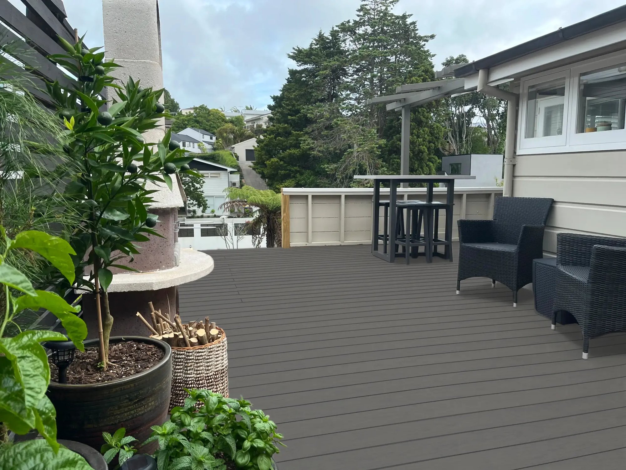 csm_charcoal_deck_064173cd6c